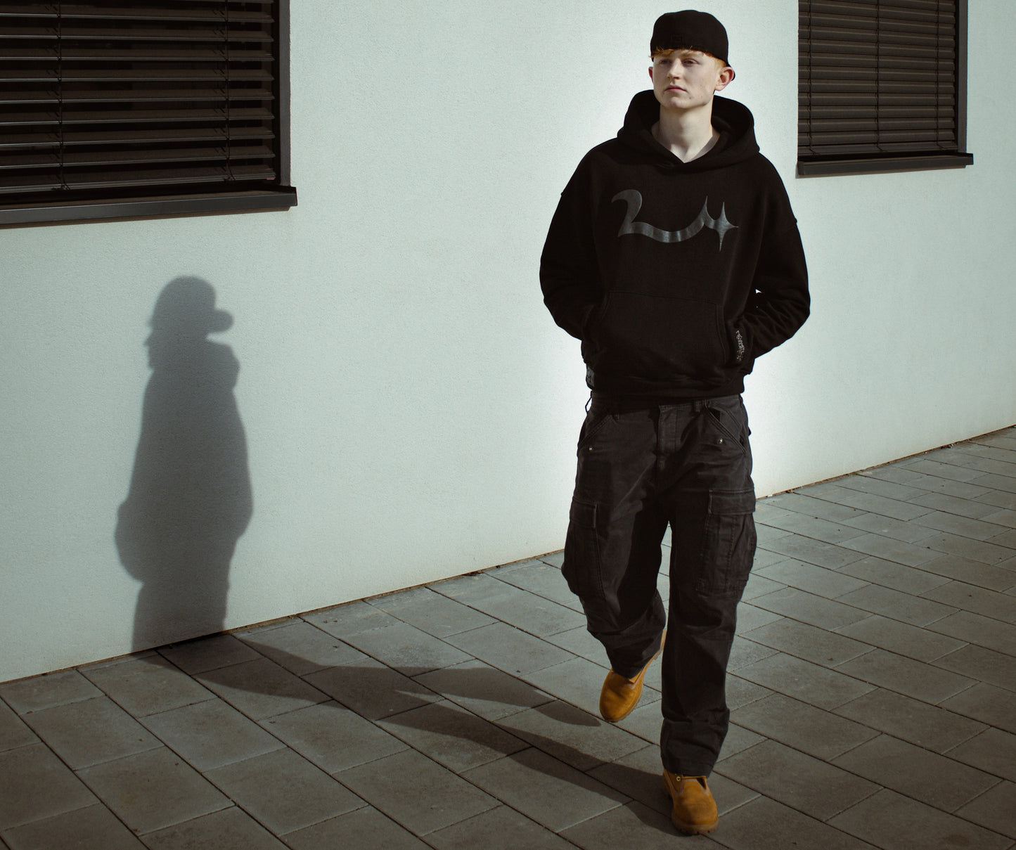 TWEERTHY 24 PUFF PRINT LOGO HOODIE (BLACK)